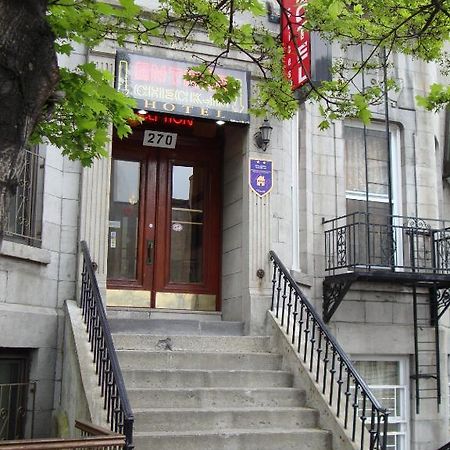 Hotel & Suites Place Des Arts Montreal Exterior photo